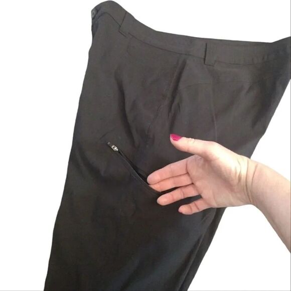 Eddie Bauer Black Rainier Nylon Stretch Capri Pants Plussize 14 - Picture 5 of 12